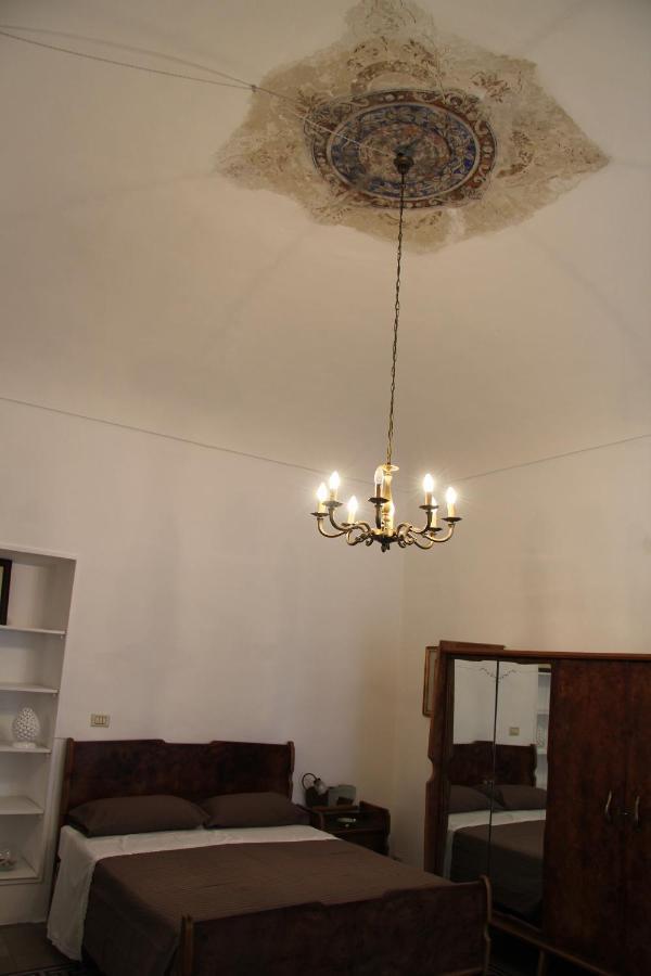 Casa Vacanza Icaros, Ortigia Hictoric Center, 200 Mt From The Beach Συρακούσες Εξωτερικό φωτογραφία