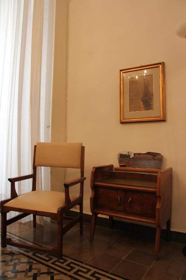 Casa Vacanza Icaros, Ortigia Hictoric Center, 200 Mt From The Beach Συρακούσες Εξωτερικό φωτογραφία